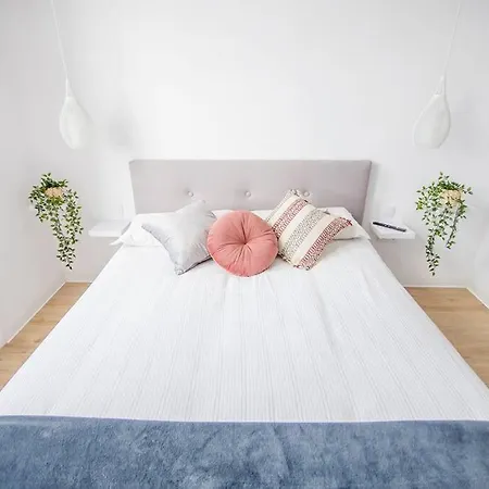 Апартаменты Apartamento Calle Castillo *