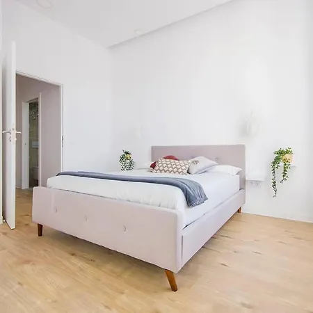 Apartamento Calle Castillo